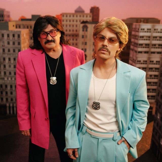 Артем Пивоваров та Степан Гіга презентують спільний трек «Mamma Mia»